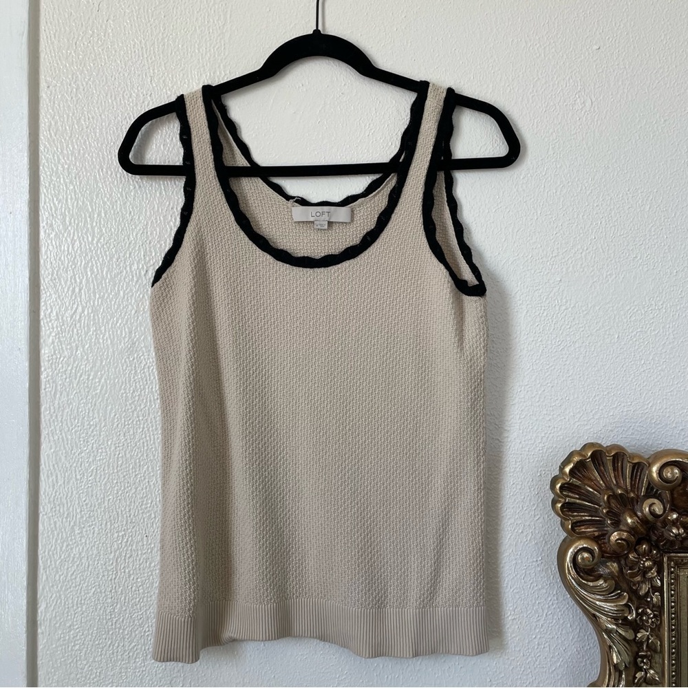 NWOT Loft Scalloped Edge Tank